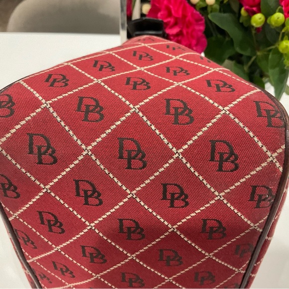 Dooney & Bourke Signature Logo Handbag - Picture 8 of 10